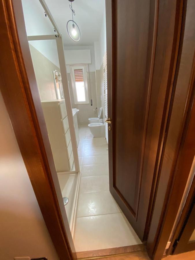 Hlux Oi Affiₜₜacaₘere Hotel Piacenza Exterior foto